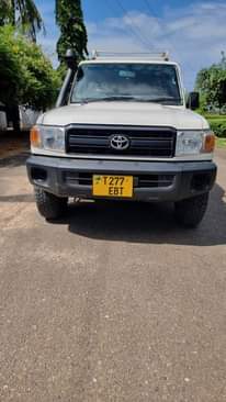 A picture of Toyota Landcruiser LX 2017 Ihz Inauzwa 117M Call 0714 562181
