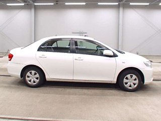 A picture of 2010 Toyota axio