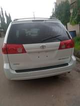 A picture of Toyota Sienna XLE Tokunbo