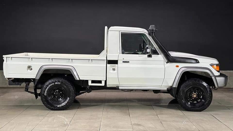 A picture of Import this from Dubai at a cheap price