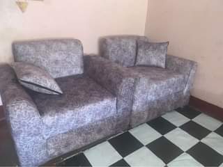 A picture of Sofa la watu 6