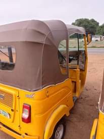 A picture of Bajaj Keke na pep
