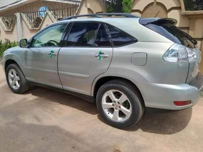 A picture of Rx330