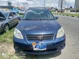 A picture of Toyota matrix 2006 model with chilling AC Uyo 1 7m