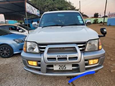 used toyota prado