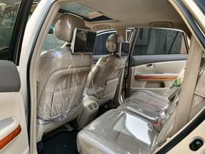 A picture of Bought as tokumbo in December 2023 2 months registered Rx350