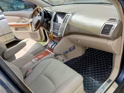 A picture of RX330 nothing to fix location Owerri engine 100 ac gear