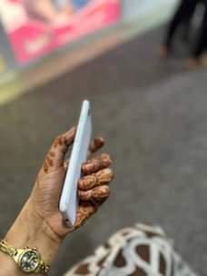 A picture of Google pixel 3