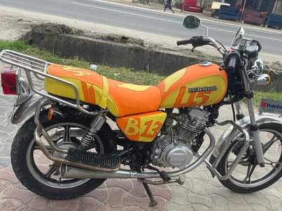 A picture of Haujue 125