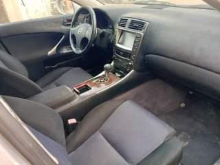 A picture of IS250