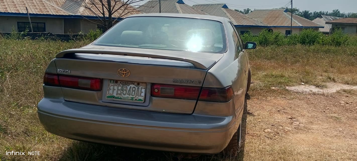 A picture of 08034244232.toyota camry