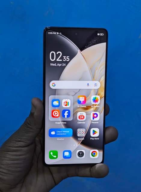 A picture of TECNO CAMON 30