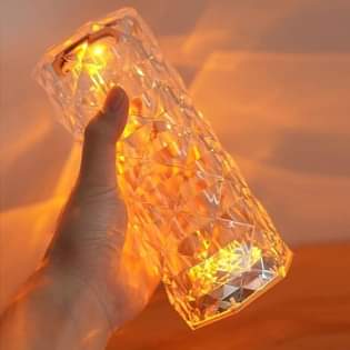 A picture of Crystal lamp humidifiers