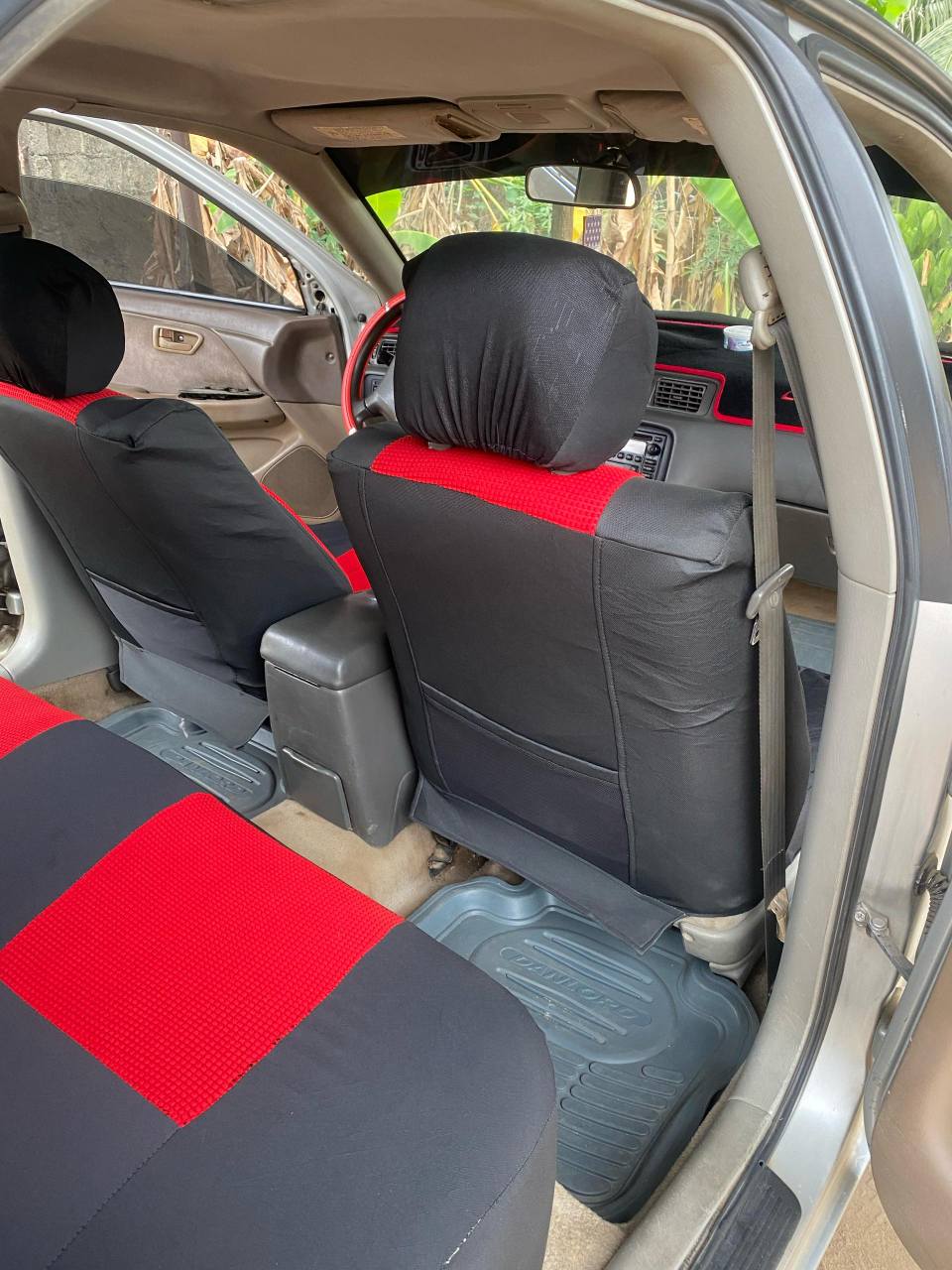 A picture of Toyota Droplight 08165618646