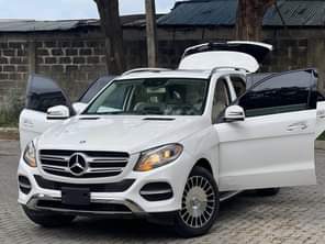 A picture of Barely used Accident Free 2016 Mercedes Benz Gle350 Cleanest title