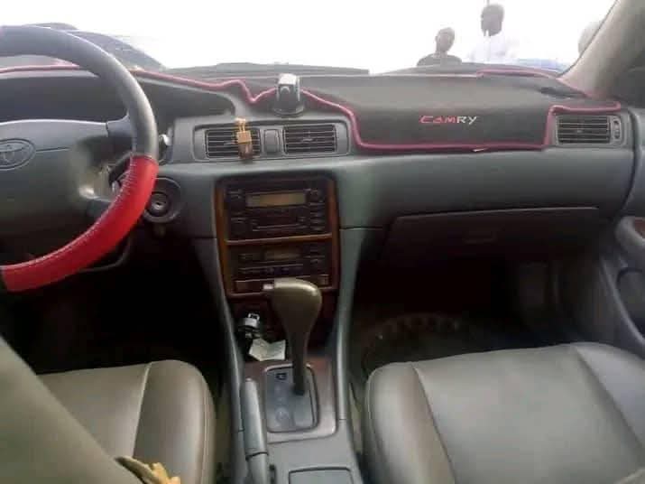 A picture of TOYOTA CAMRRY DROP LIGHT 4 PLUG FIRST BODY BAKED
