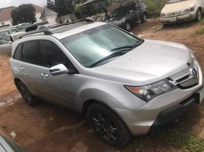A picture of 2011 Acura MDX V6