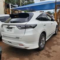 A picture of HARRIER 2015 90M