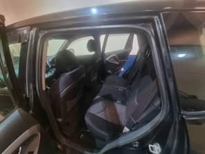 A picture of Make TOYOTA Brand RAV4 Year 2006 Color BLACK Engine Power