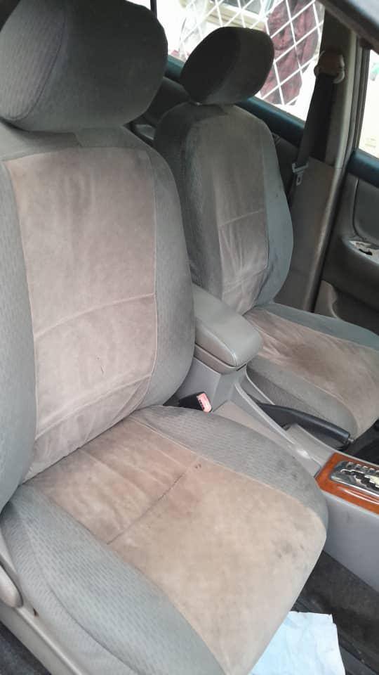 A picture of W Toyota Corolla 2004 Model. Engine dey smoke but Gearbox