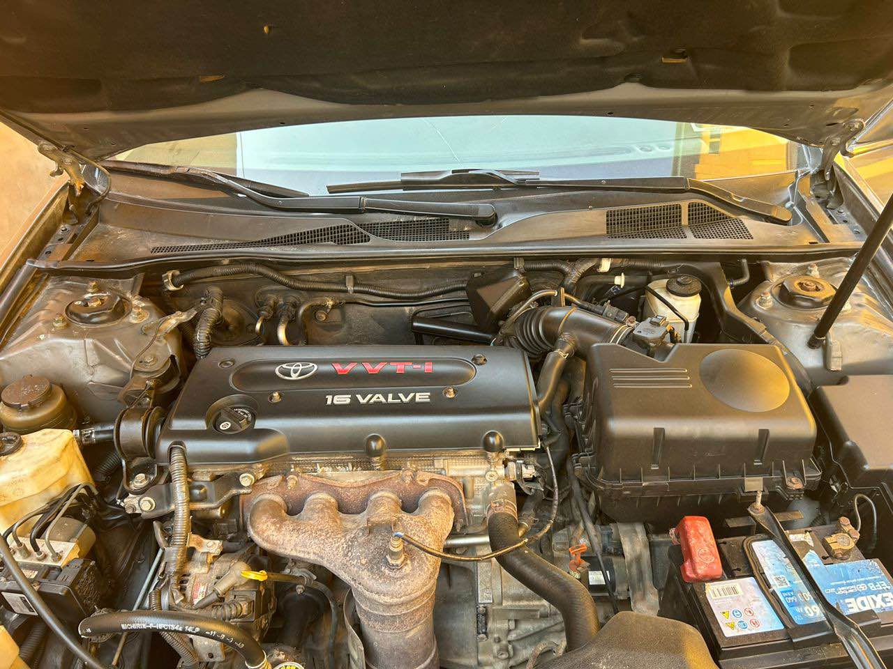 A picture of 2005 TOYOTA CAMRY 4 plug Buy Drive Engine Gear untouched