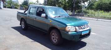 nissan navara