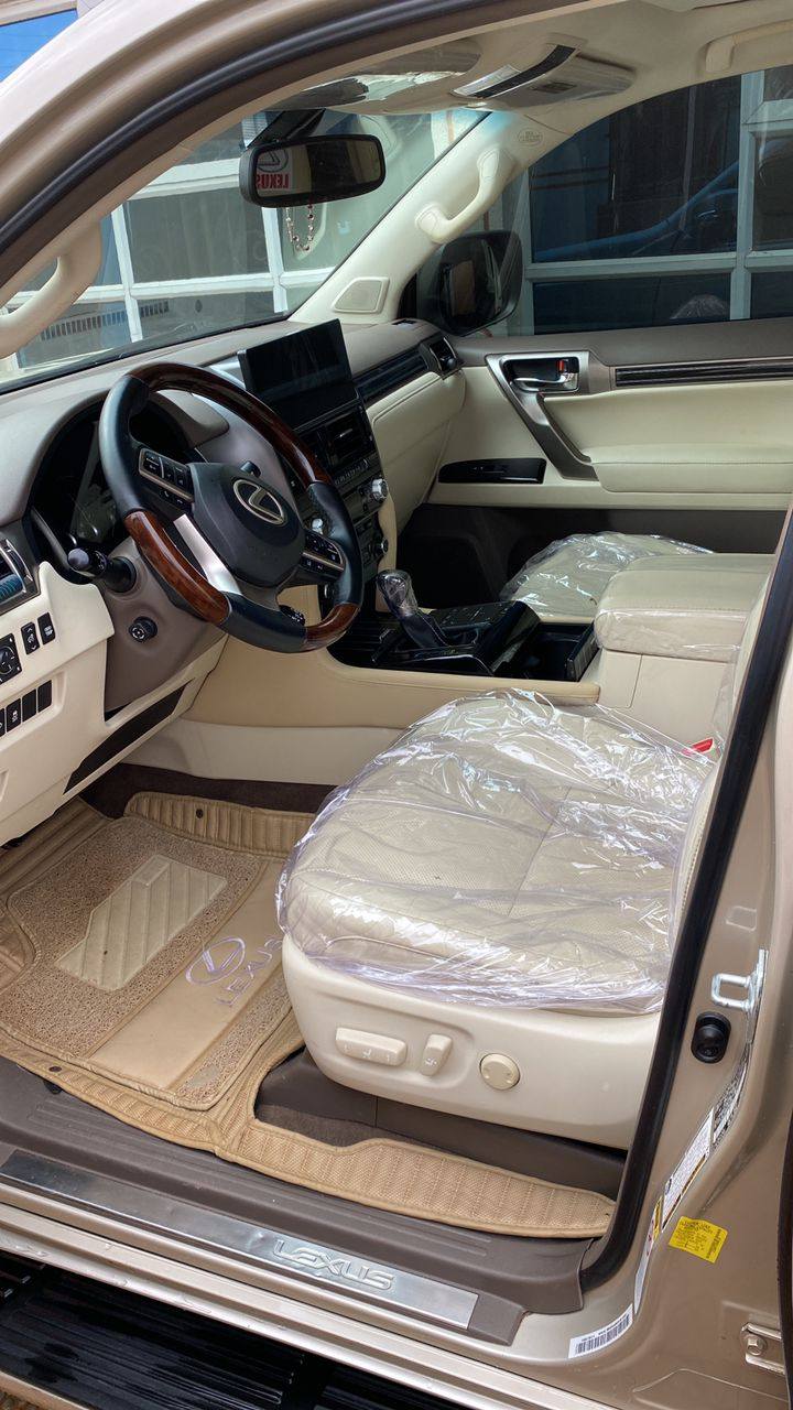 A picture of Lexus Gx460 2015 In Excellent Condition 2months old Not used