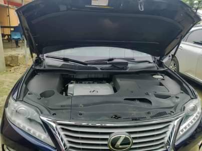 A picture of 2013 Lexus 2013 Blue