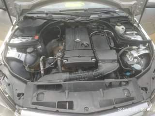 A picture of 2010 Mecedes benz C300