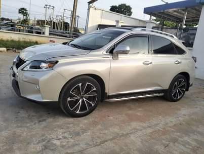 A picture of Lexus 360
