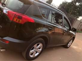 A picture of RAV4 hybrid model 2014