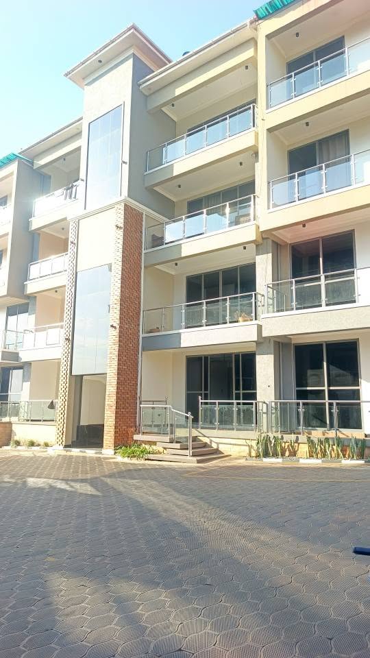 houses kyanja