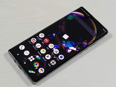 A picture of AQUOS R6 128GB Rom 12GB Ram 700 000 Ugx