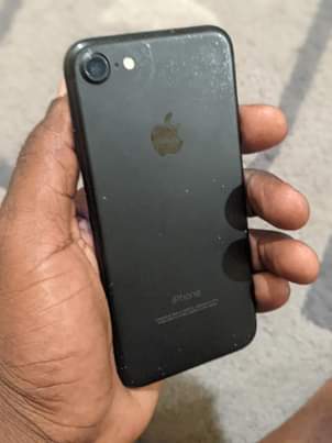 A picture of IPHONE 7