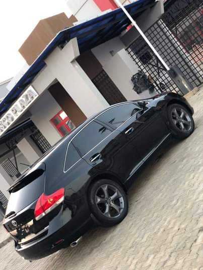 A picture of FOR SALE SUPER CLEAN USED TOYOTA VENZA KEYLESS 2010 MODEL