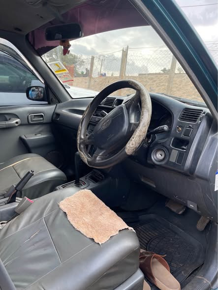 A picture of Toyota rav4