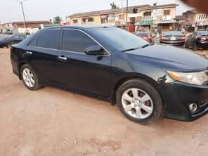 A picture of Toyota Camry spider 012 sport engine factory fitted gear factory