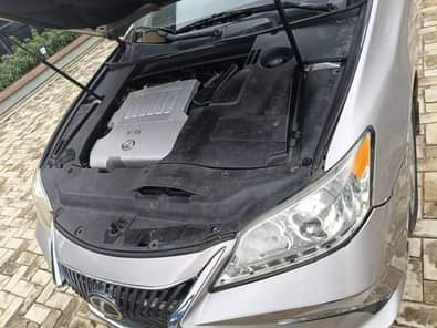 A picture of Extremely sharp es350 8m not negotiable Location Gwarimpa Location Abuja