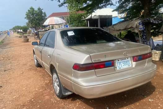 A picture of Clean Camry Pencil