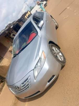 A picture of Toyota Camry 08 AC need gas only 