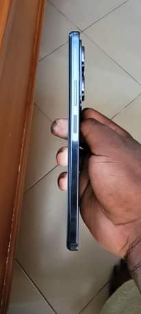 A picture of INFINIX HOT 40 PRO IMENYOOKA SANAA