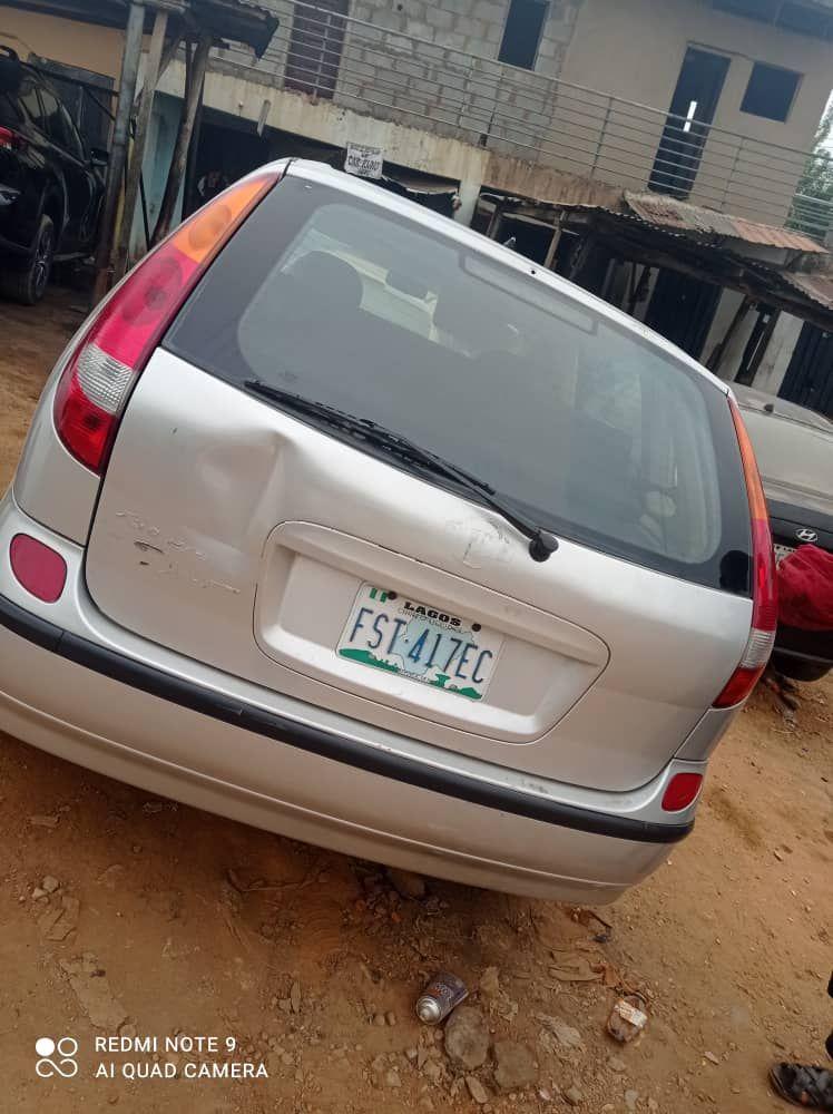A picture of Nissan Tino Almera in a very good condition AC needs