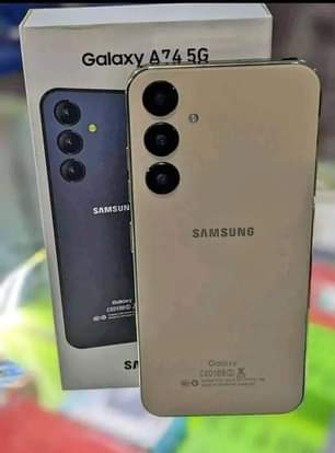 A picture of Samsang Galaxy A74 5G