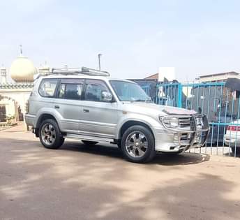 used toyota prado