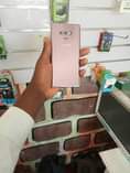 A picture of Samsung note 9