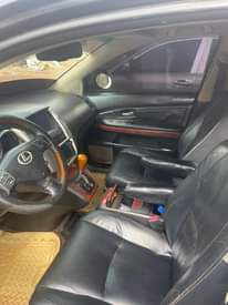 A picture of Lexus Rx350 2007 model full option in toks standard in