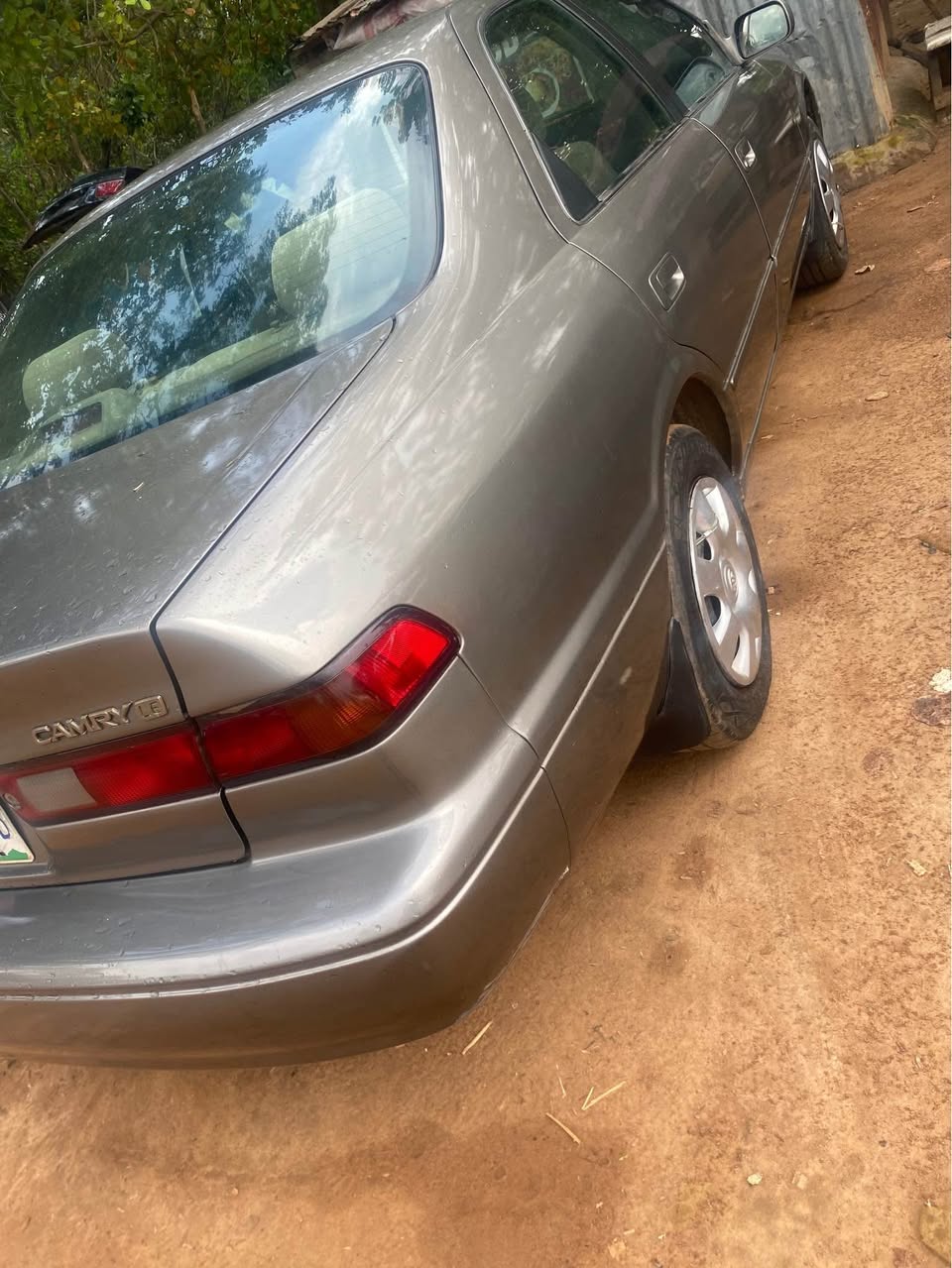 A picture of Toyota Cammry tiny light