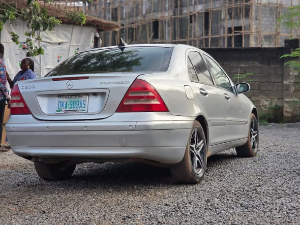 A picture of Mad Distress alert Benz C200 Kompressor with sound engine and