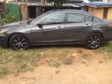 A picture of Honda Accord 09