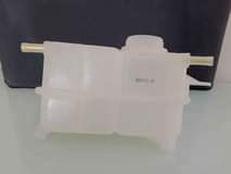 A picture of Reservorio de agua Radiador Chevrolet Sail 1.5 original